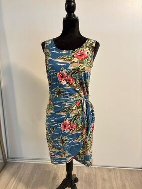 VTG Hawaii Dress Size Small Blue Floral Semi Wrap Vacation Beach Coast Tropical